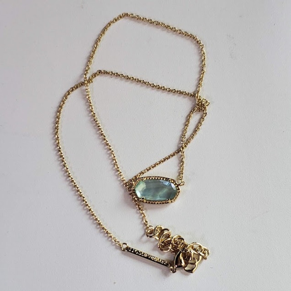 Kendra Scott Elisa Pale Green Stone in Gold Plate Pendant Necklace Dainty